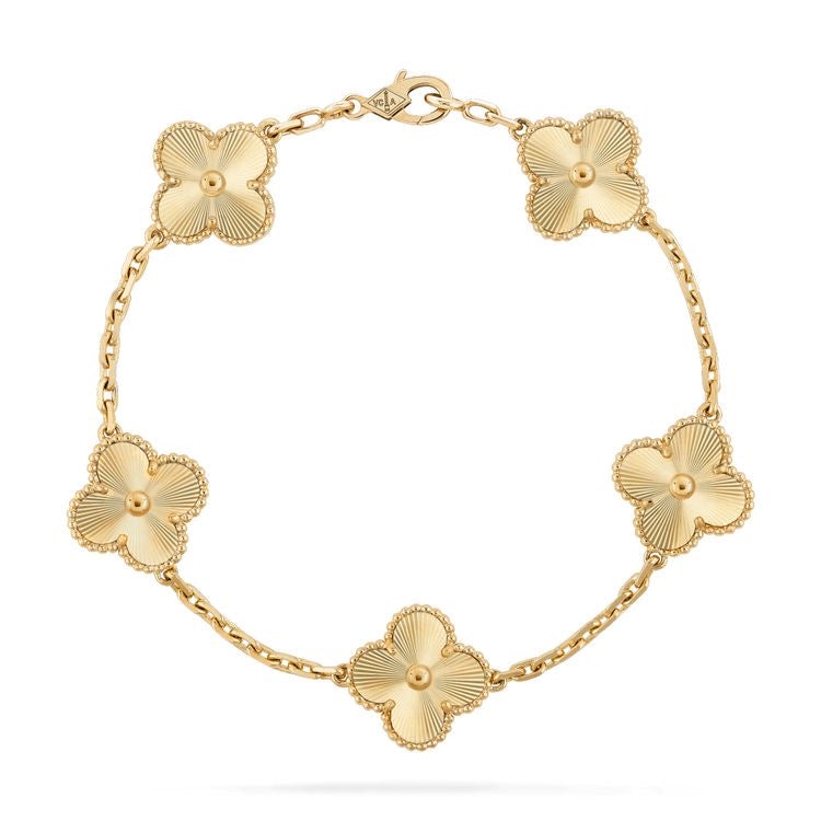 Gold / Silver / Rose Gold clover bracelet